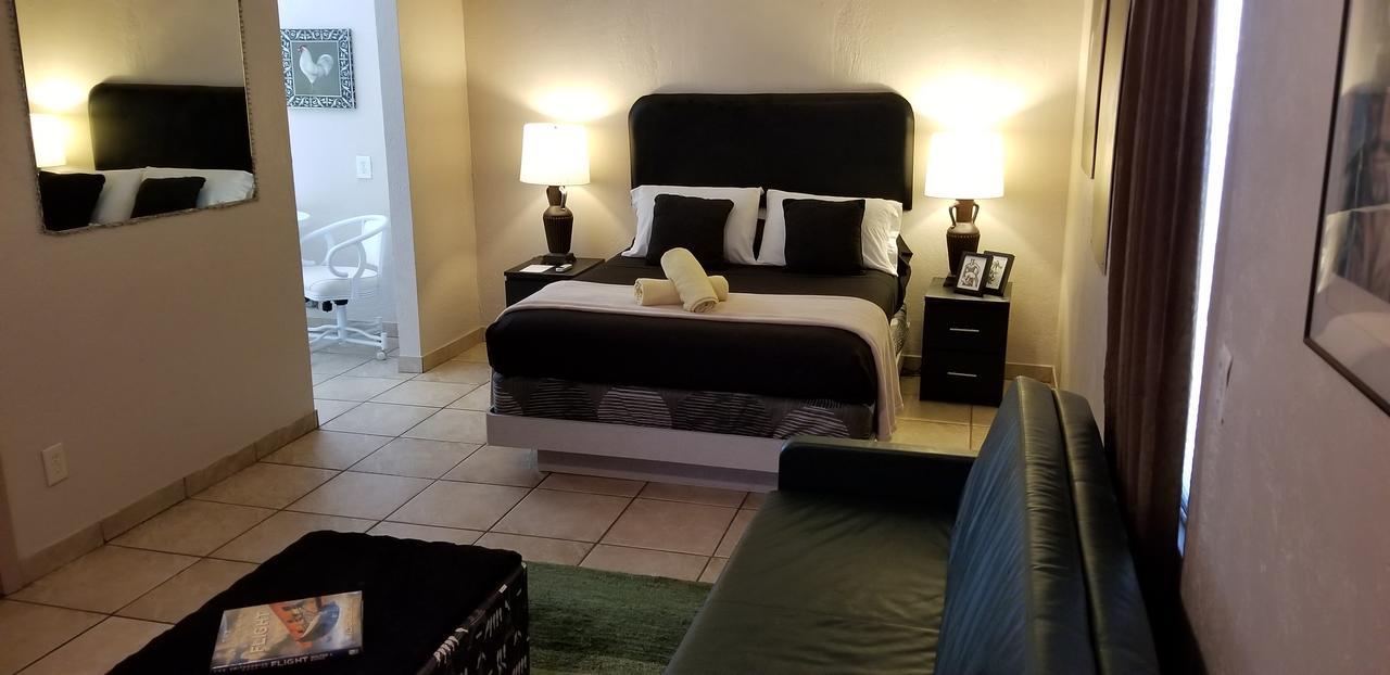 Inn Leather Guest House-Gay Male Only فورت لودرديل المظهر الخارجي الصورة