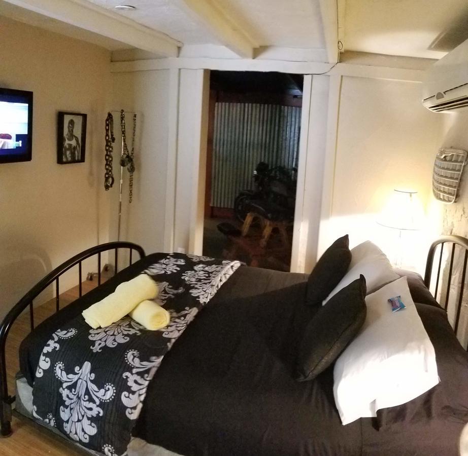 Inn Leather Guest House-Gay Male Only فورت لودرديل المظهر الخارجي الصورة